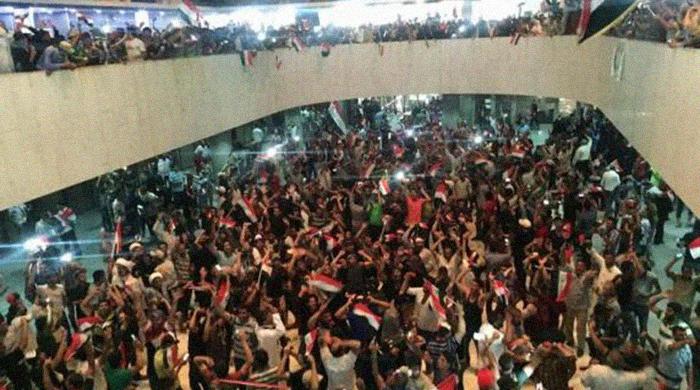 Sadr followers storm into Baghdad’s Green Zone, political crisis deepens