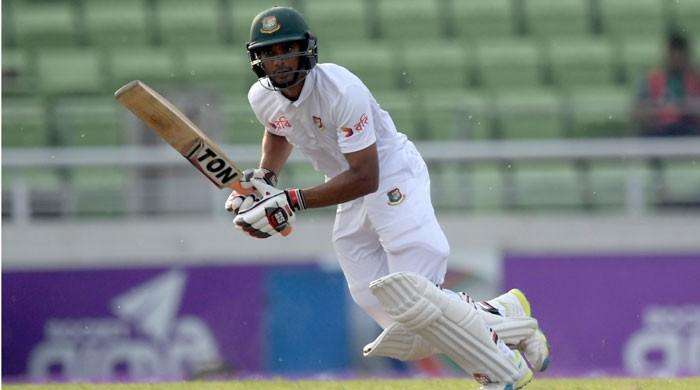 Bangladesh ahead in topsy-turvy Test as England struggle