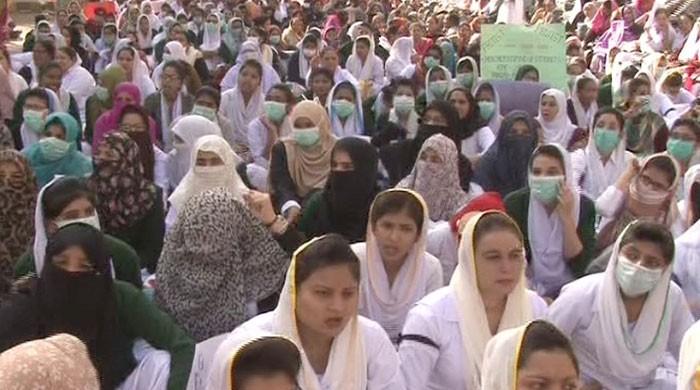Nurses continue the Sindh wide protest today