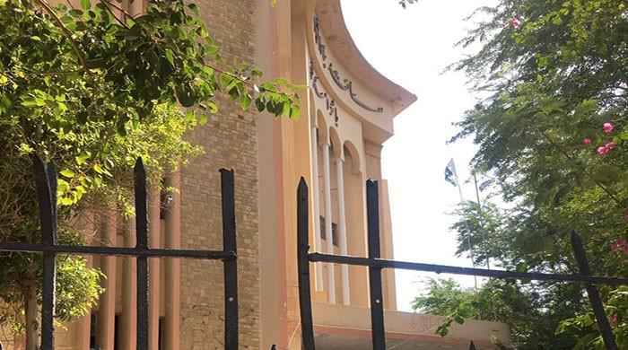 Aisha Bawany Trust officials refuse to reopen school despite court order 