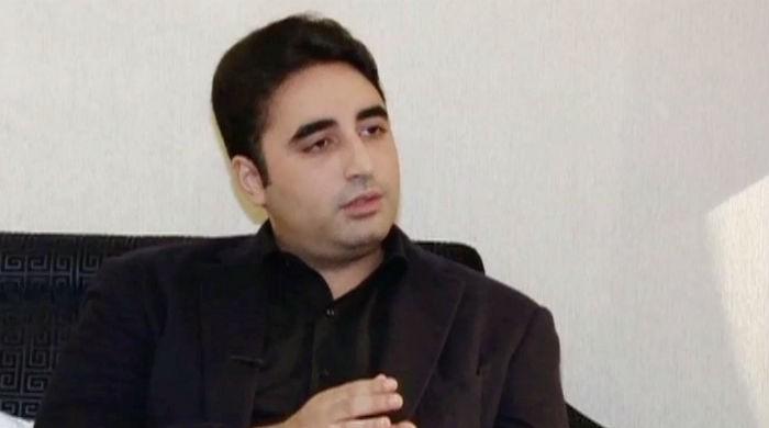 Imran's politics of hurling abuses harmful for the youth: Bilawal