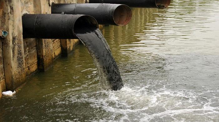 Sindh’s water being deliberately contaminated with human waste: CJP