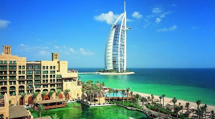 FBR lists 400 Pakistanis with investments in UAE real estate: sources