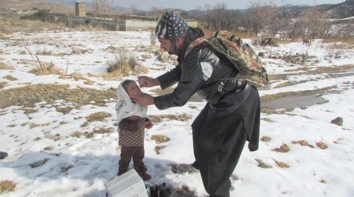Polio campaign in South Waziristan amid heavy snowfall