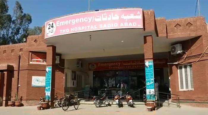 Woman kills herself, child over domestic issues in Rahim Yar Khan