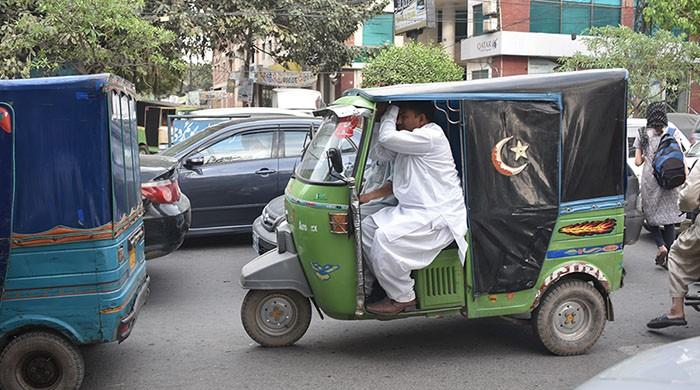 In Lahore, will rickshaws soon go extinct?