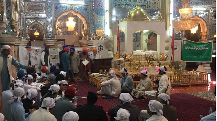 In a first, district admin organises open court in Peshawar’s gurdwara 