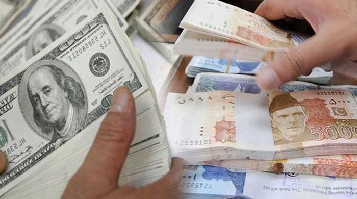 US dollar weakens by Rs1.30 in open market 