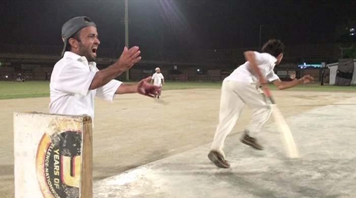 Unique night cricket tournament takes place in Karachi