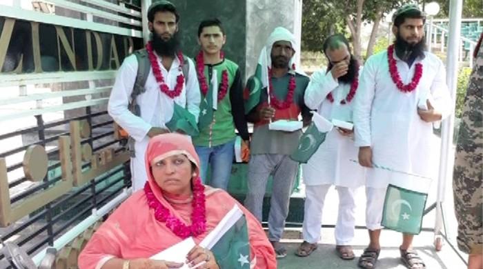 Woman, child among six Pakistani prisoners set free by India