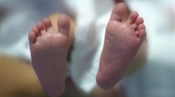 Family stages protest against Mirpur Khas hospital for swapping newborn