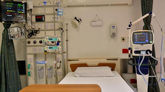 COVID-19: Rawalpindi hospital tests use of ventilators for multiple patients