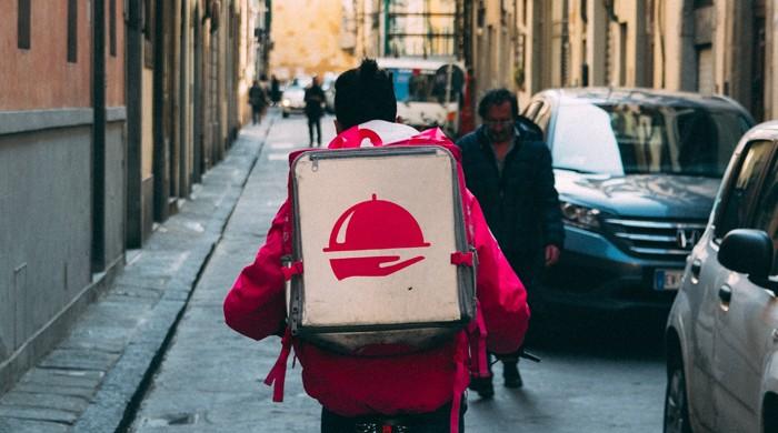 Is it safe yet to order takeout food during coronavirus crisis?