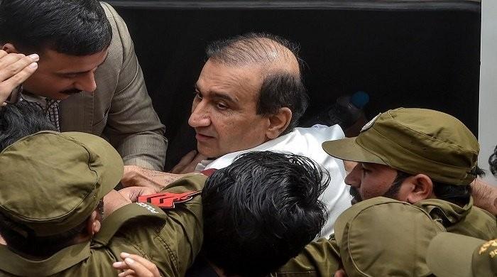 Senior journalists slam 'draconian laws' used to imprison MSR