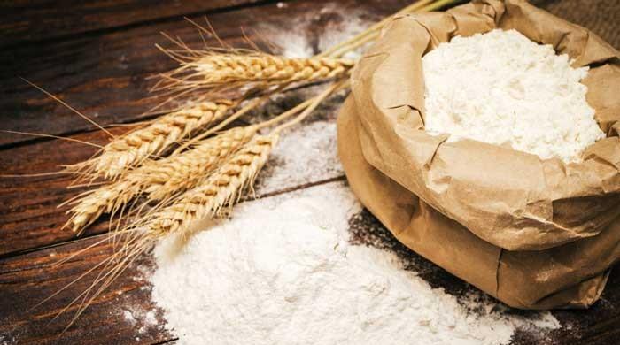 Govt directs provinces to import wheat direct amid shortage crisis
