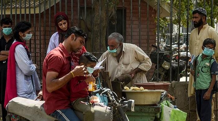 What can we learn from the COVID-19 pandemic in Pakistan