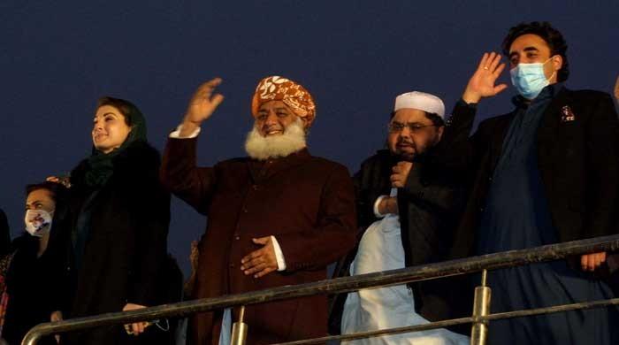 'Islamabad, we are coming': PDM to march to capital late January with resignations in hand