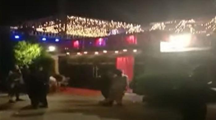 Karachi: PTI MNA Aslam Khan flouts lockdown rules by hosting wedding function 