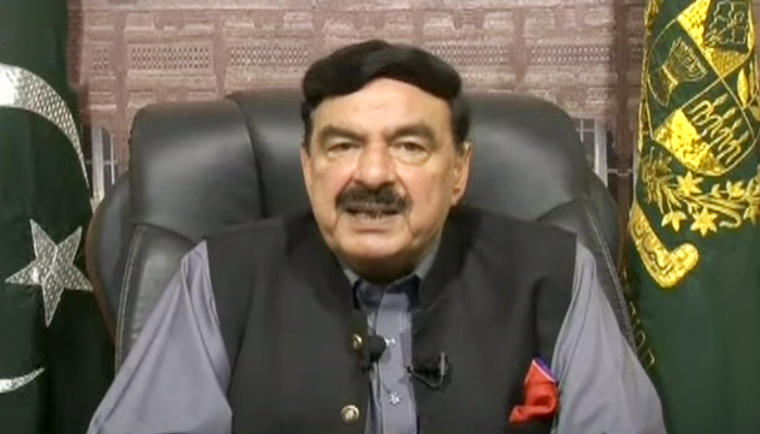 Minister for Interior Sheikh Rasheed speaking during  Geo News programme Aaj Shahzeb Khanzada Kay Sath, on August 30, 2021. — Geo News