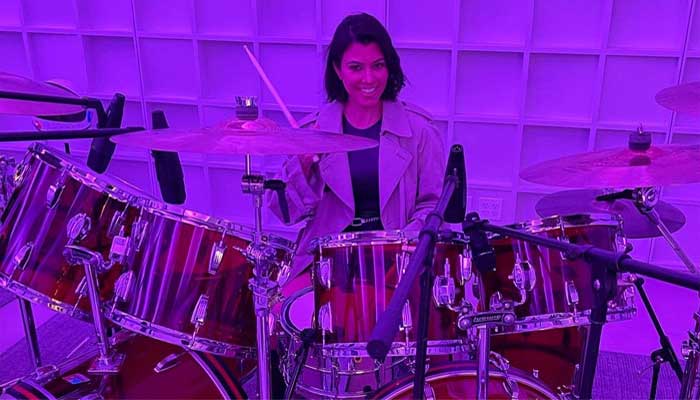 Kourtney Kardashian turns a ‘Rockstar’ for fiancé Travis Barker
