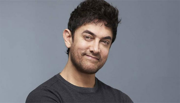 Aamir Khan celebrates Christmas with daughter Ira Khan, her boyfriend