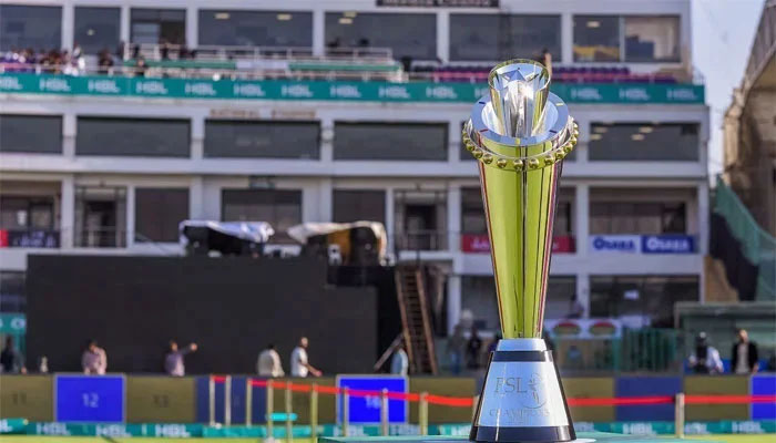 The PSL Trophy. — Photo: PCB