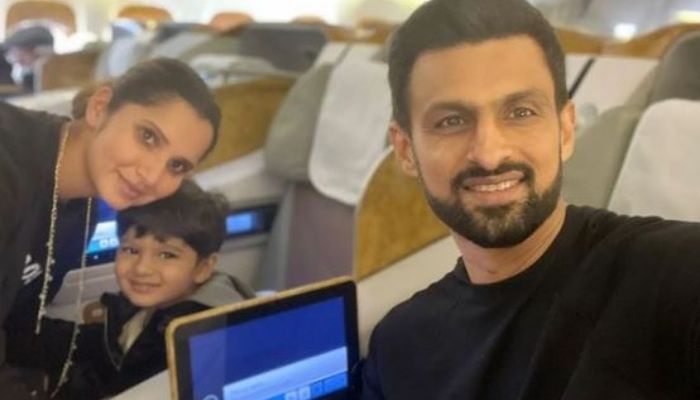 Sania Mirza and Shoaib Malik with their son. Photo: Instagram mirzasaniar
