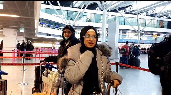 Out of 1,500 Pakistani students 300 leave for home country on a special flight