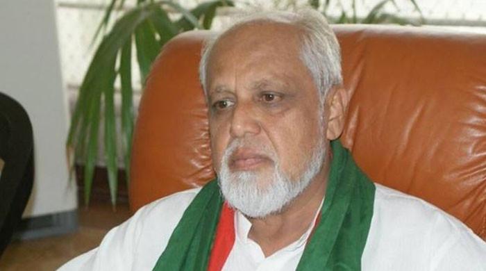PM Imran Khan should step down to end crisis, says PTI founding member