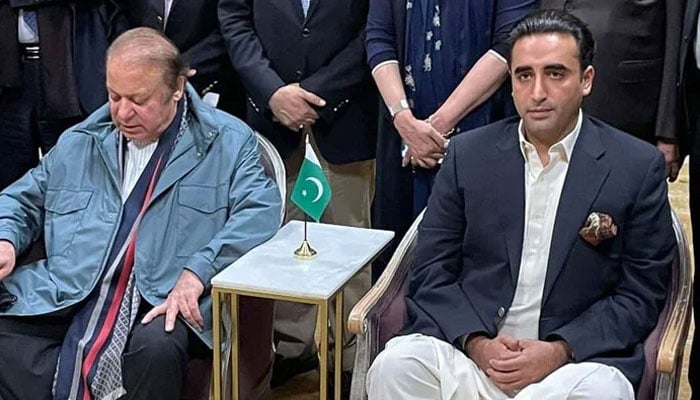 PML-N supremo Nawaz Sharif (L) and PPP Chairman Bilawal Bhutto-Zardari. &mdash; Twitter/PPPMediaCell