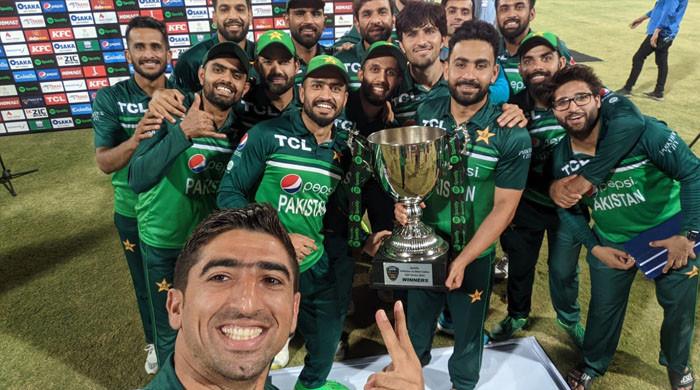 First time in history, PCB to give separate contracts for ODI, Test matches