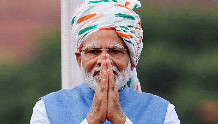 Indian Prime Minister Narendra Modi greets the crowd after addressing the nation during Independence Day celebrations at the historic Red Fort in Delhi, India, on August 15, 2022. &mdash; Rueters