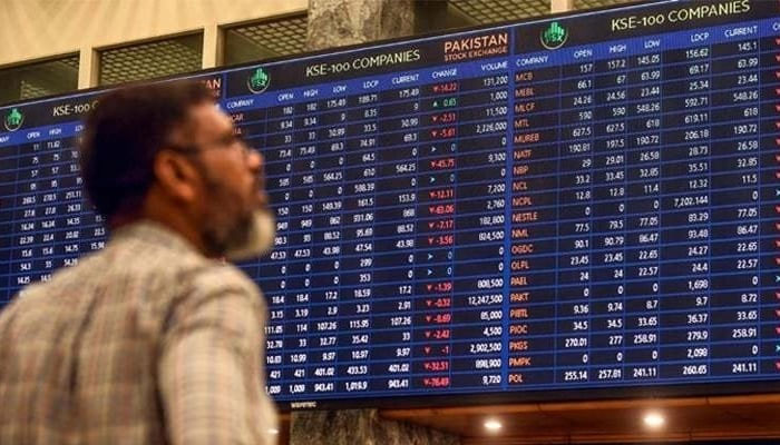 Stocks slump as political fears spur massive selloff
