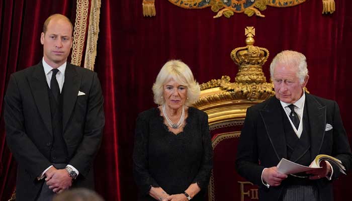 King Charles, William seem nervously awaiting Prince Harrys memoir