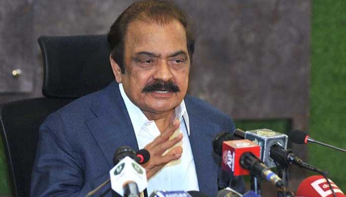 Interior Minister Rana Sanaullah addressing a press conference on July 28, 2022. APP