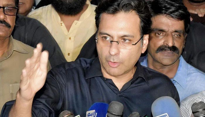 PML-Q leader Moonis Elahi talking to media outside FIA office in Lahore on June 15, 2022. — Twitter/File