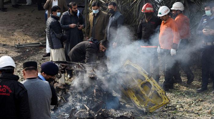 Cop martyred, several injured in Islamabad suicide attack