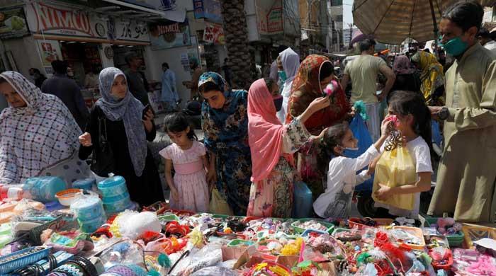 Closure of markets at 9pm, restaurants by midnight proposed