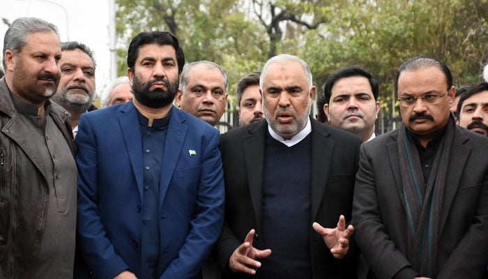PTI leader Asad Qaiser speaking to the media after meeting NA Speaker Raja Pervez Ashraf. — Online
