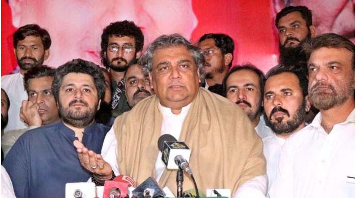 Differences over Karachi’s mayoral candidacy divide PTI leaders