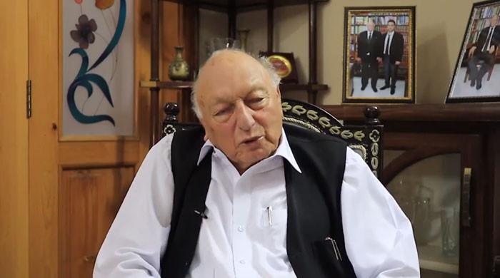 Former SCBA president Latif Afridi gunned down in PHC bar room
