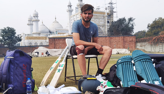 Pakistan speedster Shaheen Afridi gears up for training in Lahore on January 18, 2023. — Photo by author