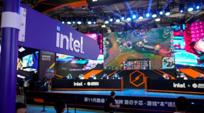Intel's 'historic collapse' erases $8bn from market value