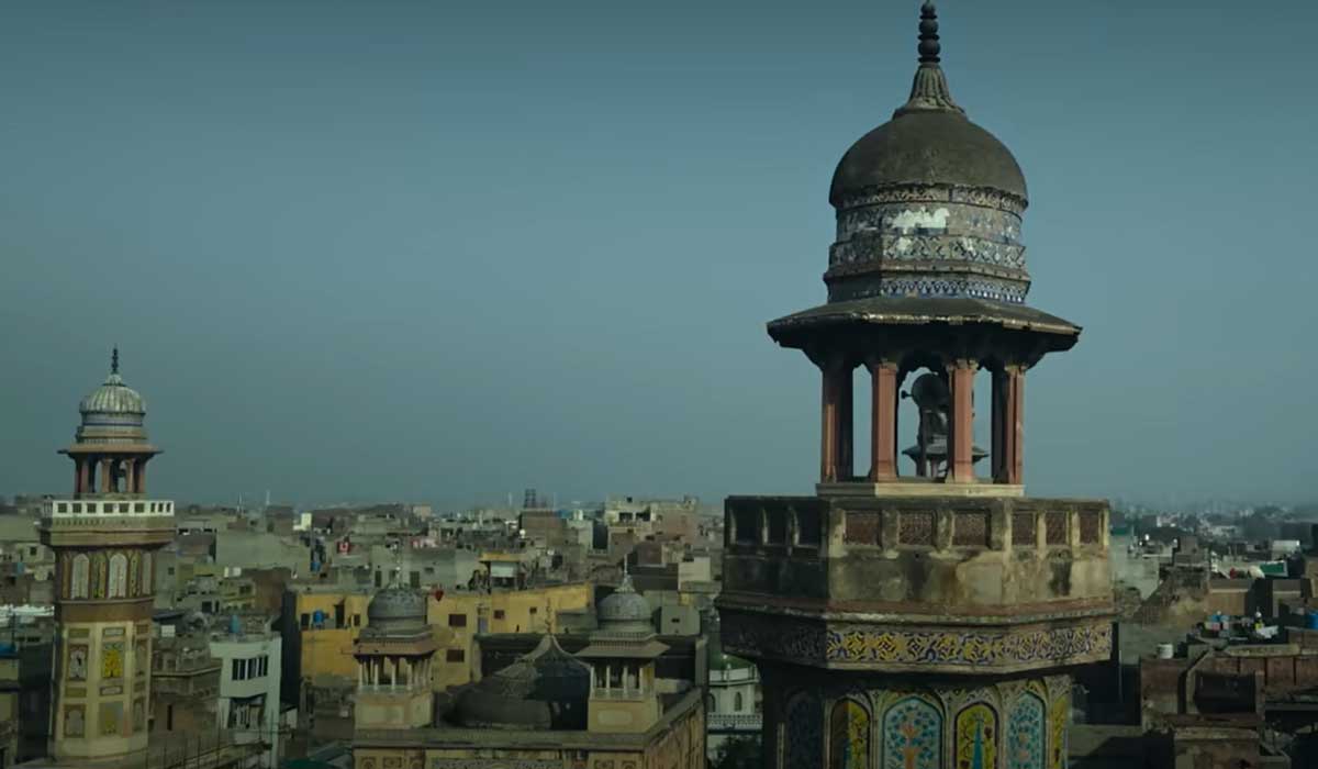 In this sequence, Rawalpindi was depicted in the movie through a birds eye view of Lahore city. — Screengrab via YouTube/Netflix India
