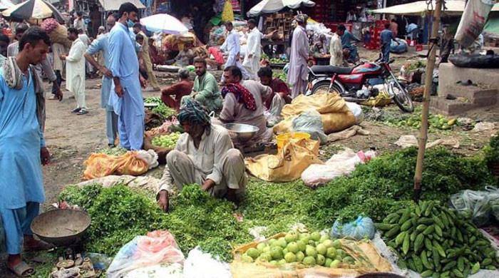 Weekly inflation surges to 14-week high amid hike in petrol price