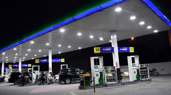 Petrol price may increase by Rs20 from Feb 16