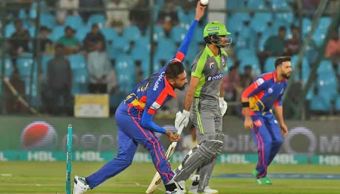 Pakistani pacer Mohammad Amir bowls during a match against Lahore Qalandars. — PSL/Files