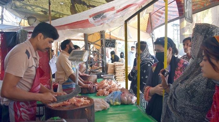 Skyrocketing  petrol, chicken prices push weekly inflation upwards