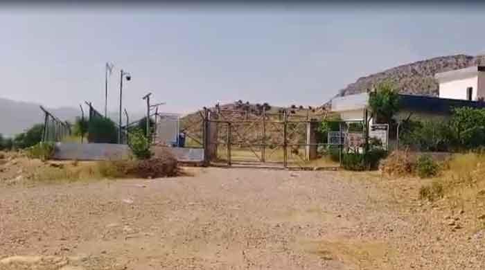 6 including 4 FC personnel martyred in terror attack on Hangu gas plant