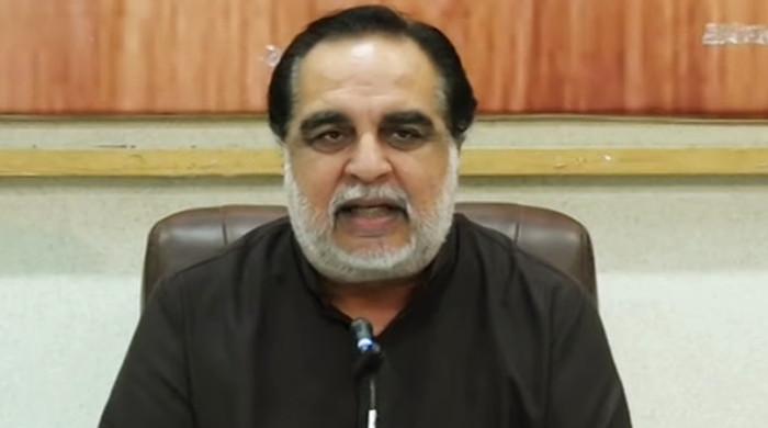 Imran Ismail criticises PTI's anti-establishment tirade, parts ways with Imran Khan